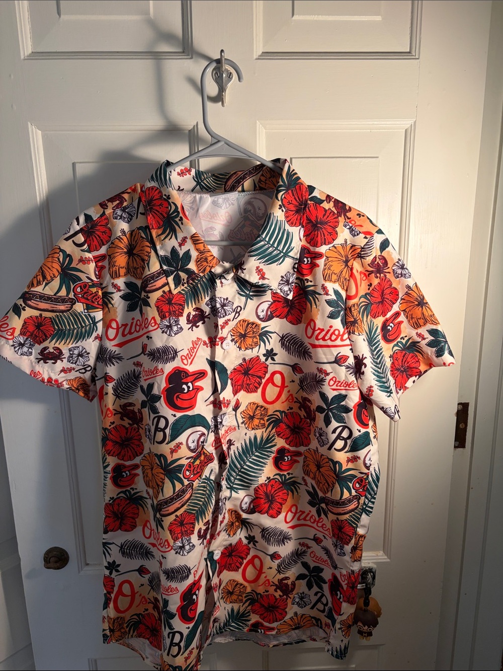 Baltimore Orioles 2025 Hawaiian Birdland Button Down Shirt Medium